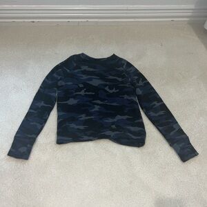 Athleta long sleeve shirt